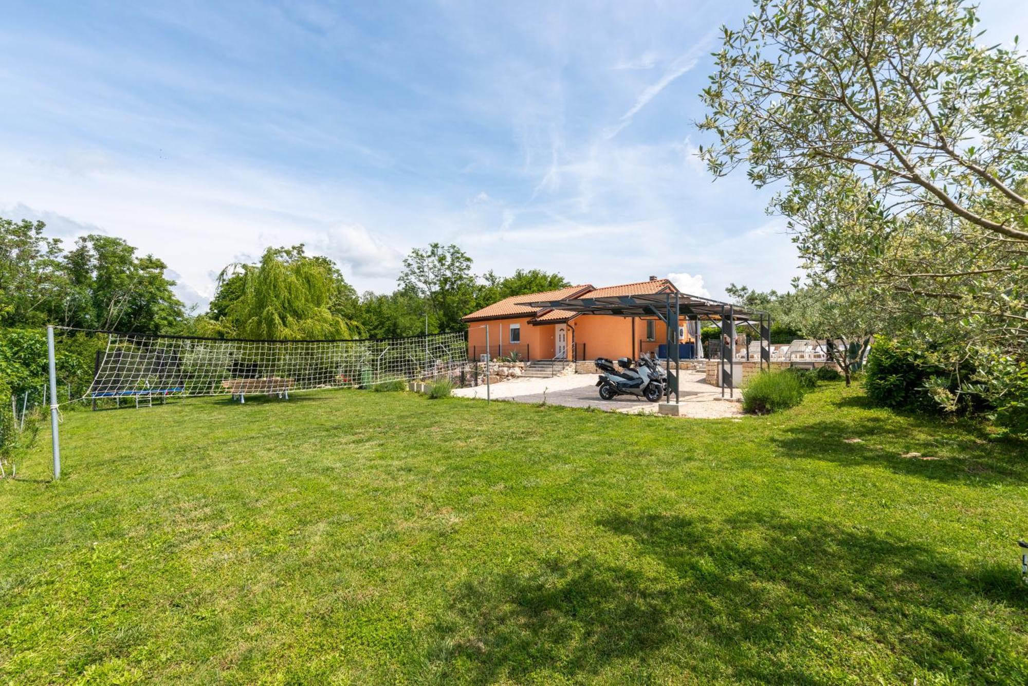 Villa Pendolina With Private Pool Buje Zewnętrze zdjęcie